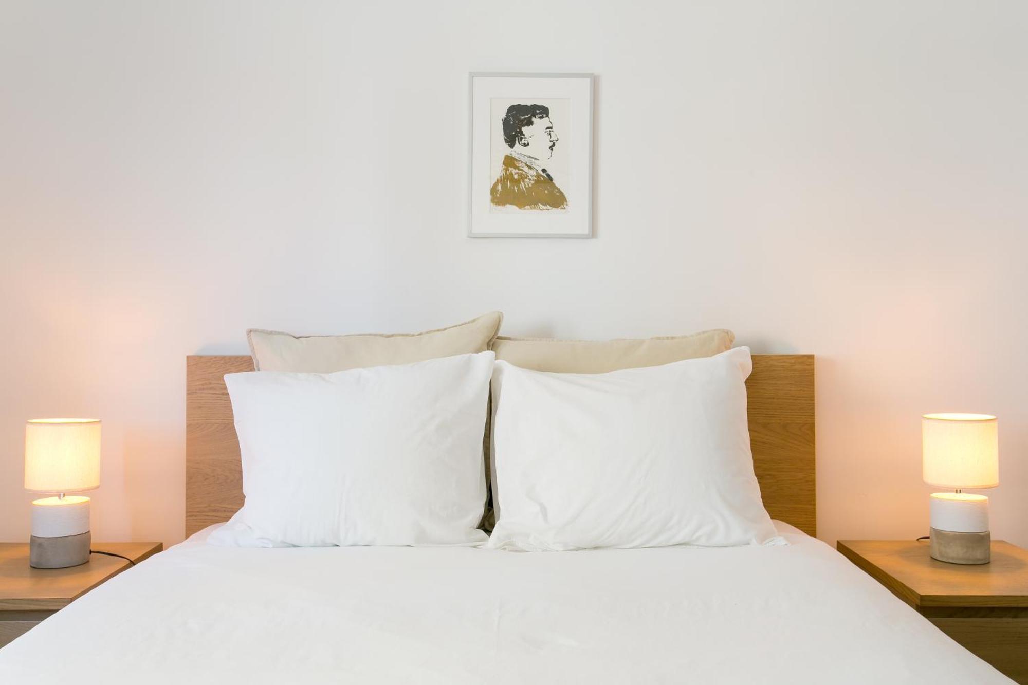 Apartamento Central E Confortavel Junto Ao Bairro Da Graca リスボン エクステリア 写真